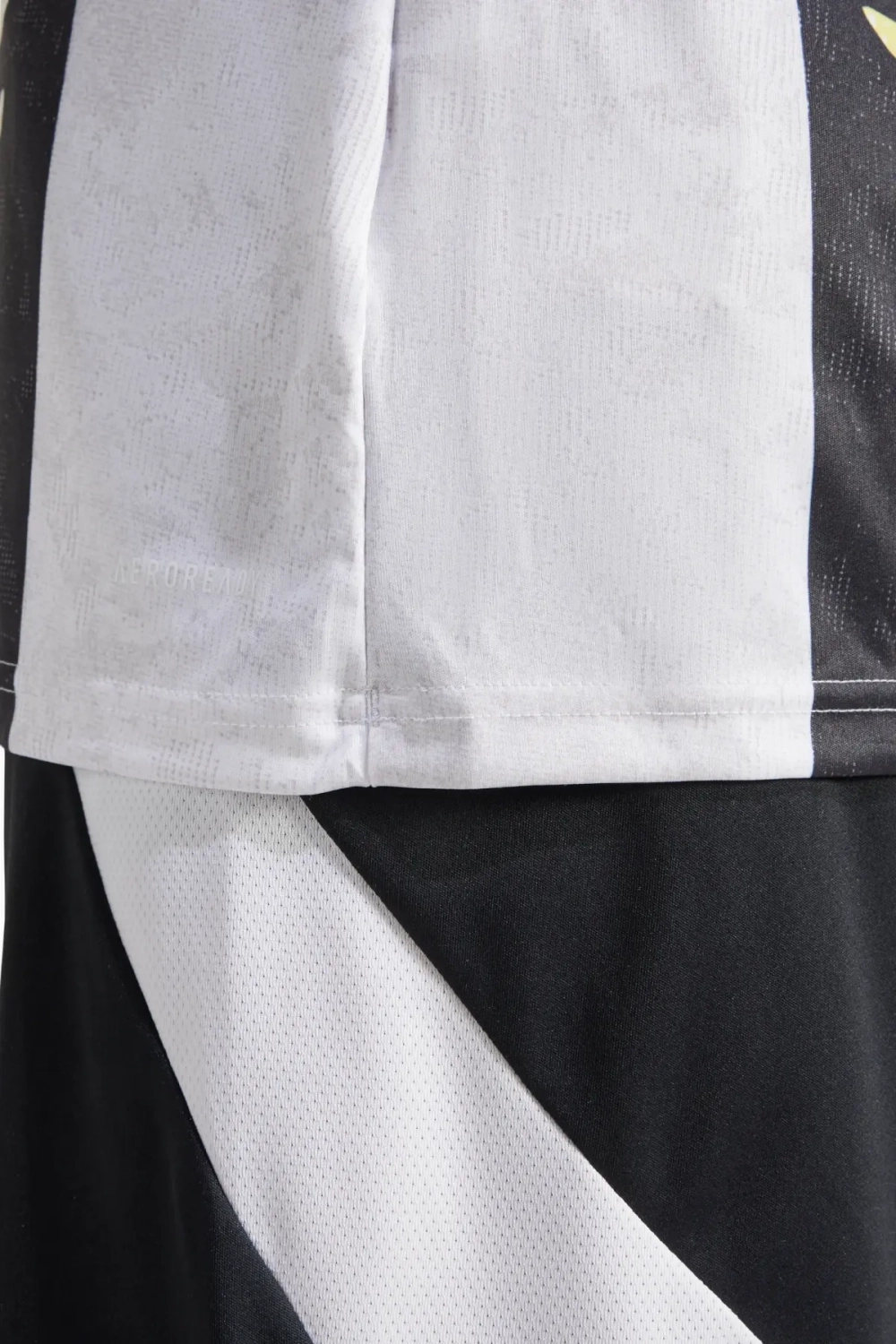 Футболка adidas Juventus FC 24/25 Pre-Match - желтый