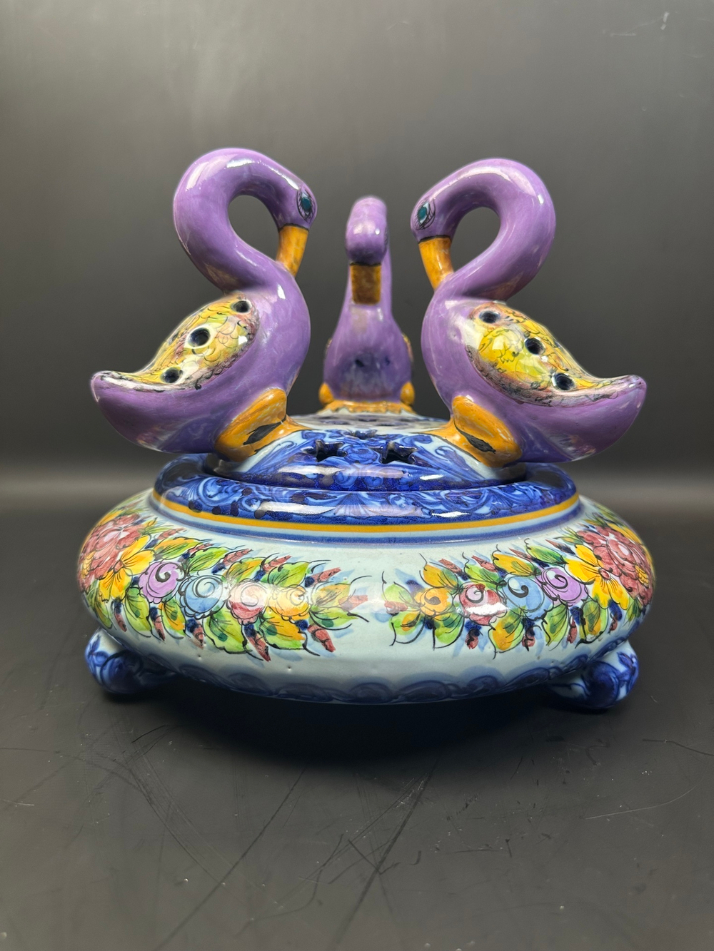 Ваза с крышкой