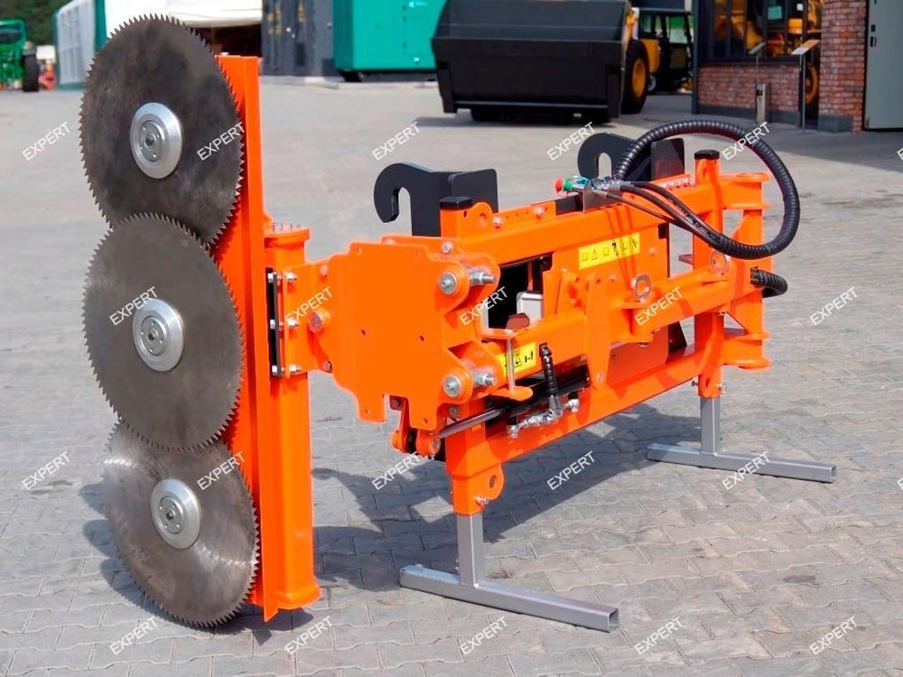 Обрезчик деревьев на телескопический погрузчик Manitou