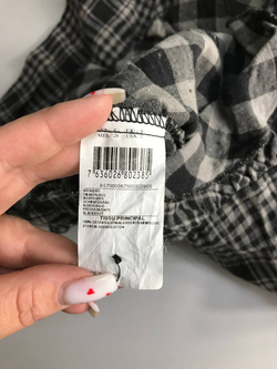 Платье стильное в клетку с рюшками 44 размер