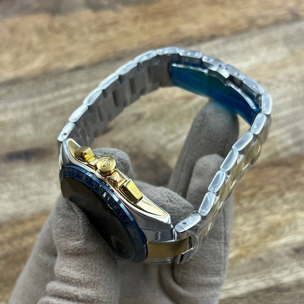 Часы Rado