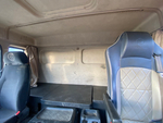 Shacman (Shaanxi) SX* 6x6 Седельный тягач SX42586V385 (Дизельный, 11,6 л, 423 л.с., МТ)