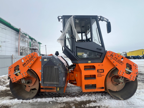 Завод дорожных машин DM-7,5* Каток_не актуально DM-7,5-VD 	(Дизельный, 4,8 л, 78 л.с., АТ)
