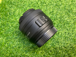 Nikon 35mm 1.8G AF-S DX Nikkor