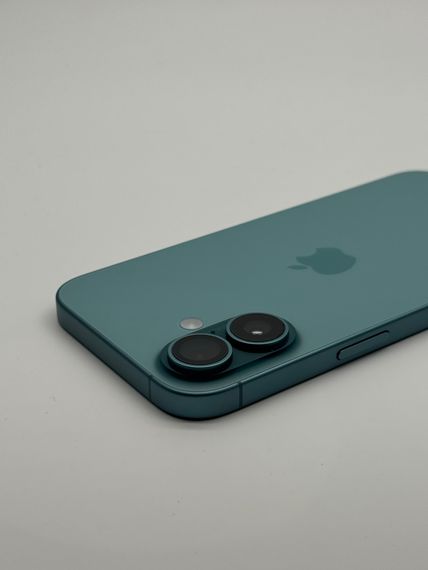 iPhone 16 128Gb Teal