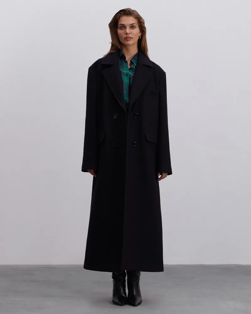 Двубортное пальто из шерсти черное