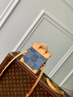 Louis Vuitton Nano Steamer