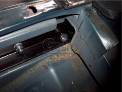 Оцинкованный фаркоп на Mercedes E-Class s210 универсал 1996-2003 (без электрики), Galia M027C