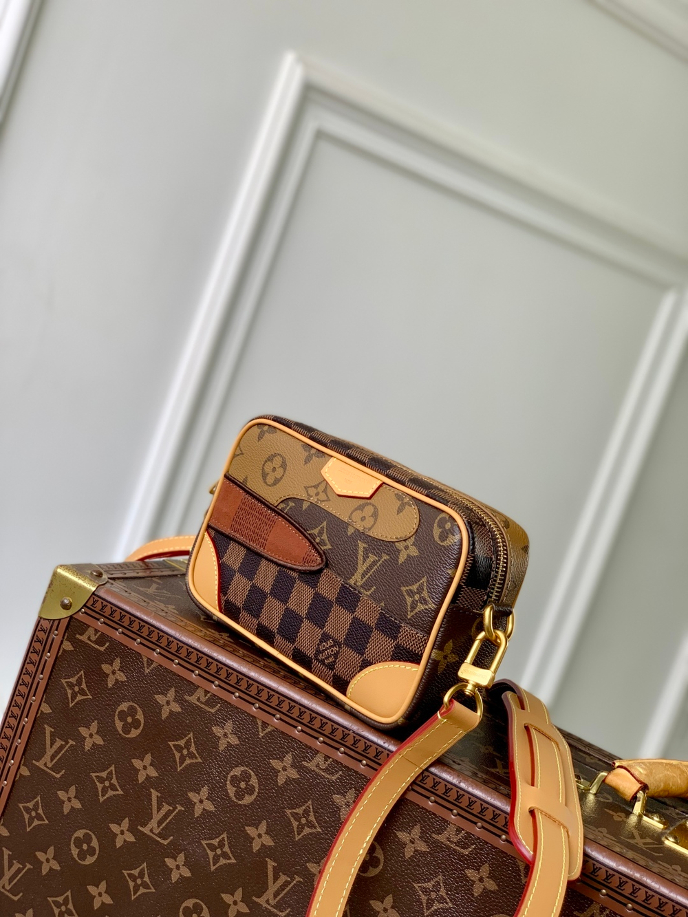 Louis Vuitton Trocadero Wearable Wallet