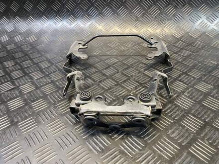 Подрамник (крепление ручек пассажирских) Yamaha FZ1 Fazer RN17