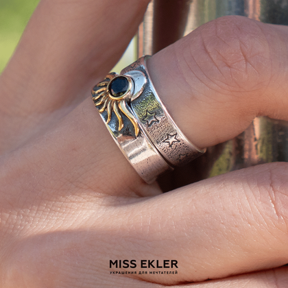 Парные кольца "Солнце и Луна" с чёрным фианитом