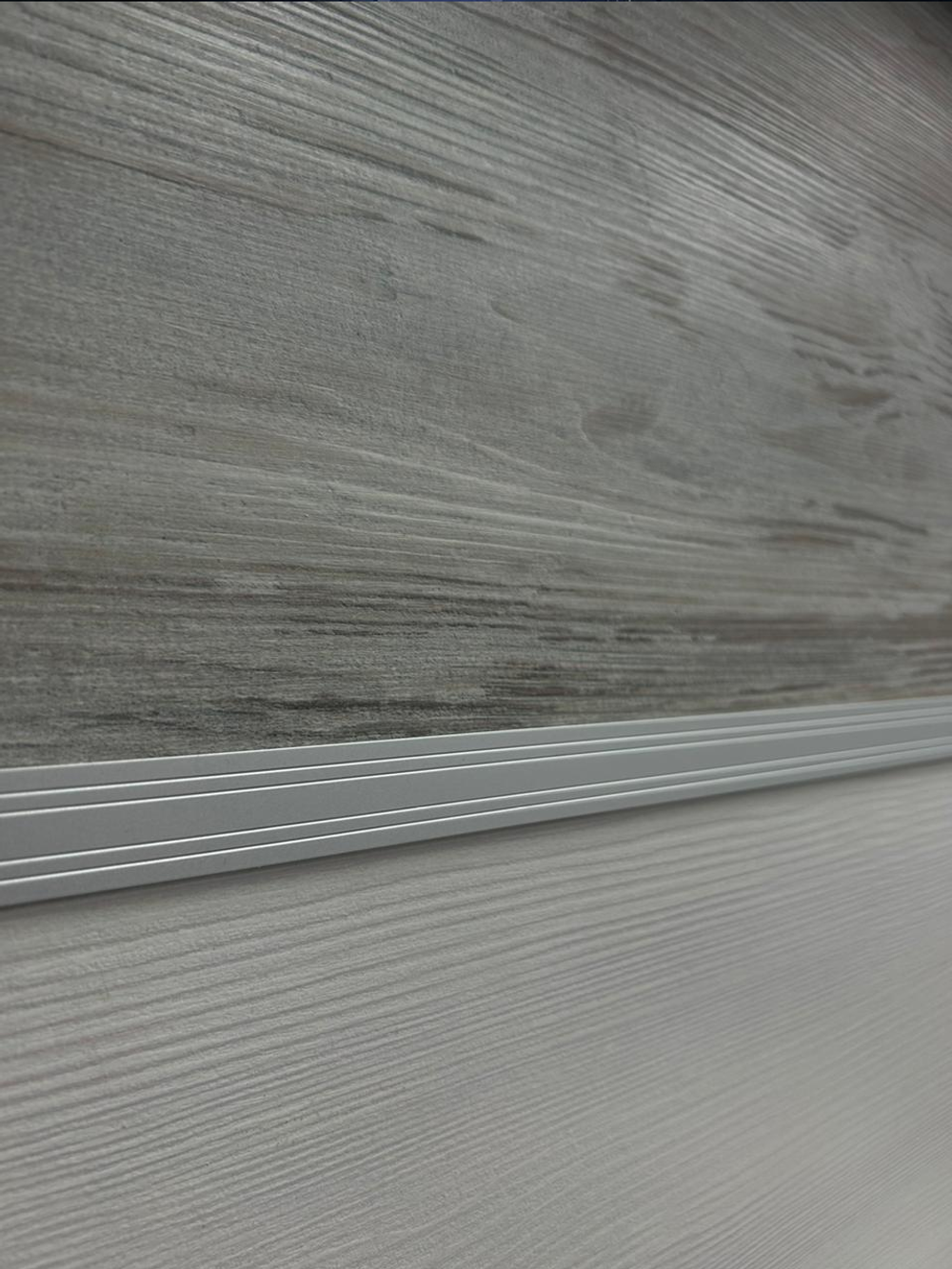 Шкаф-купе 3-х ств.без зеркала Пальмира Выбеленное дерево/артвуд темный