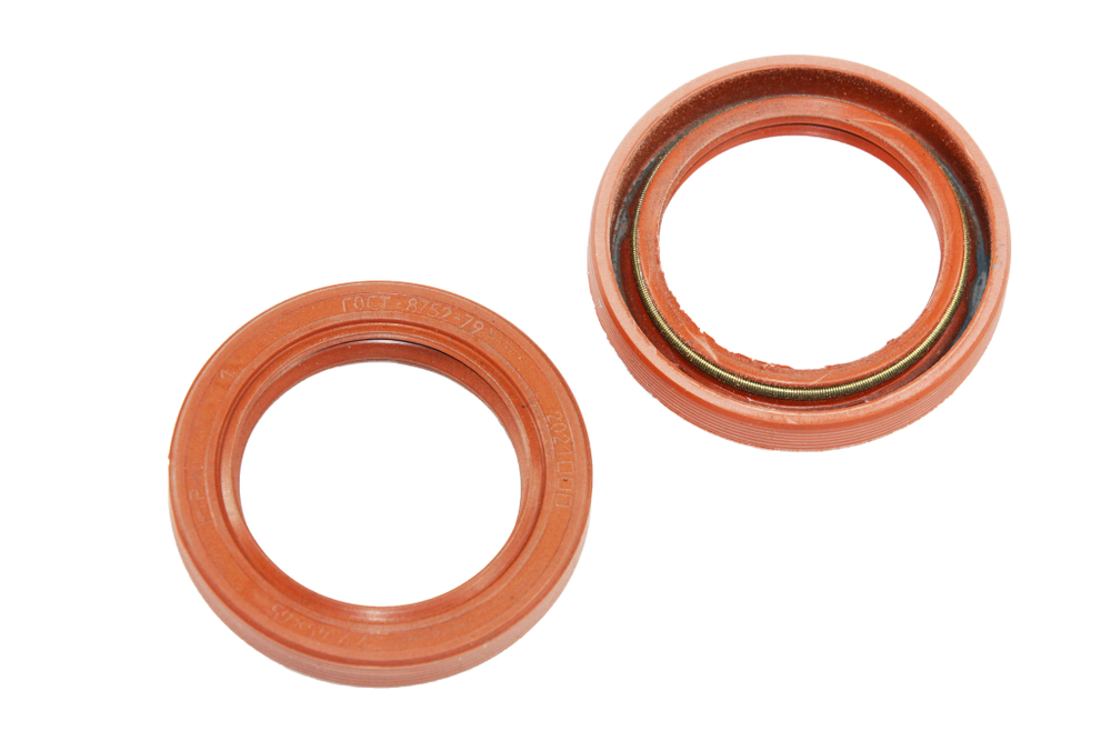 Сальник 45х65-2.2 вала МТЗ, МАЗ, СМД, Гомсельмаш	и др. ГОСТ 8752-79 (красная с пружиной/NBR) Балаково
