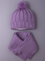 Шапка детская осенняя и шарф