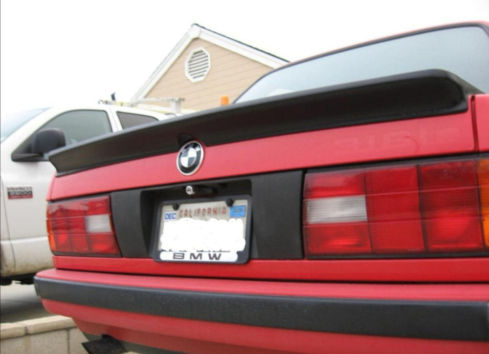 BMW E30 Бленда под квадратный номер на ВП (Реплика "Стекловолокно")
