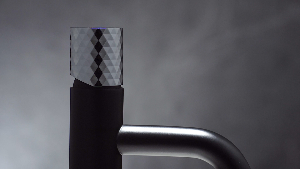 Смеситель STICK для умыв. низ. BLACK DIAMOND CHROME_Комплект