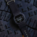 Часы Casio DW-5600BBN-1ER