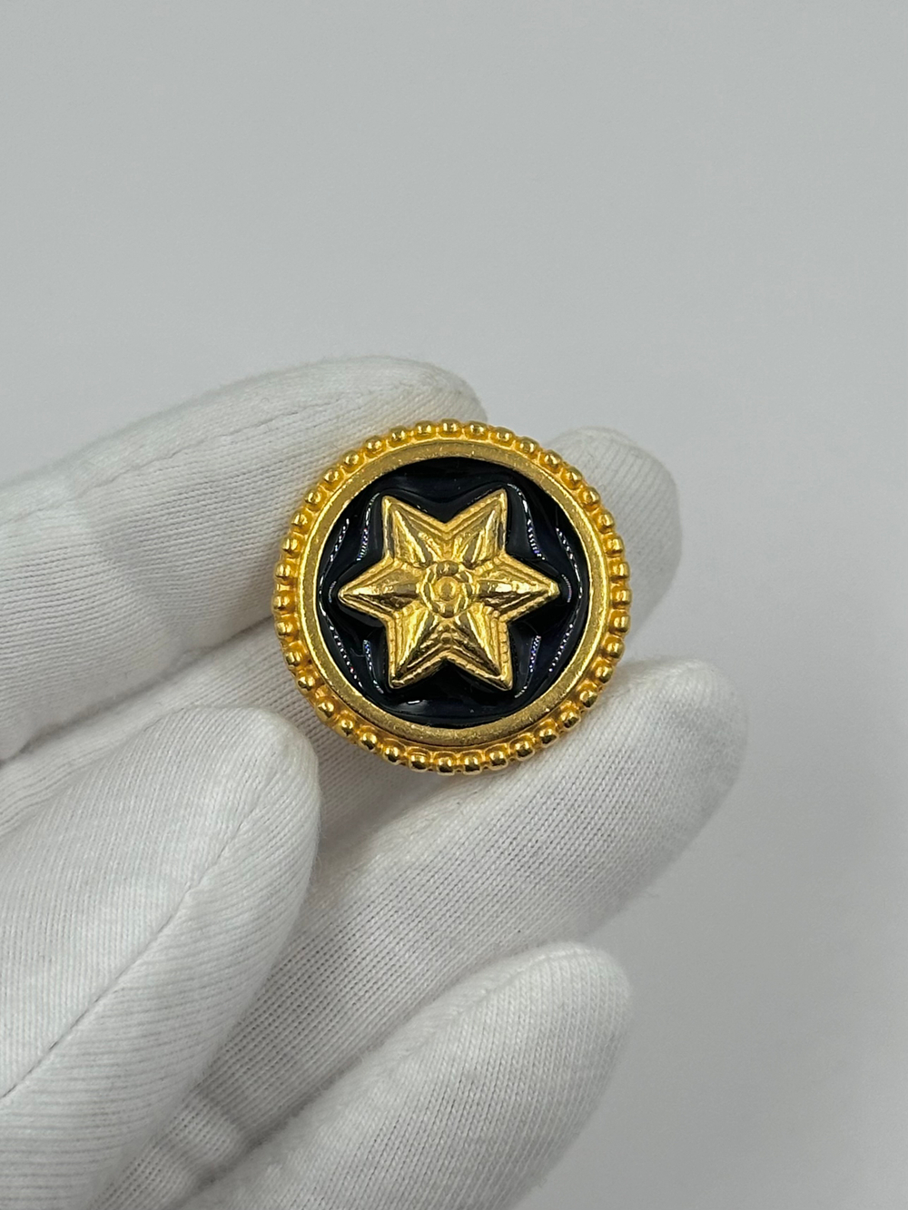 Накладка на пуговицу со звездой