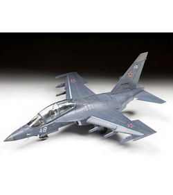 Сборная модель ZVEZDA Самолёт Як-130, подарочный набор, 1/48