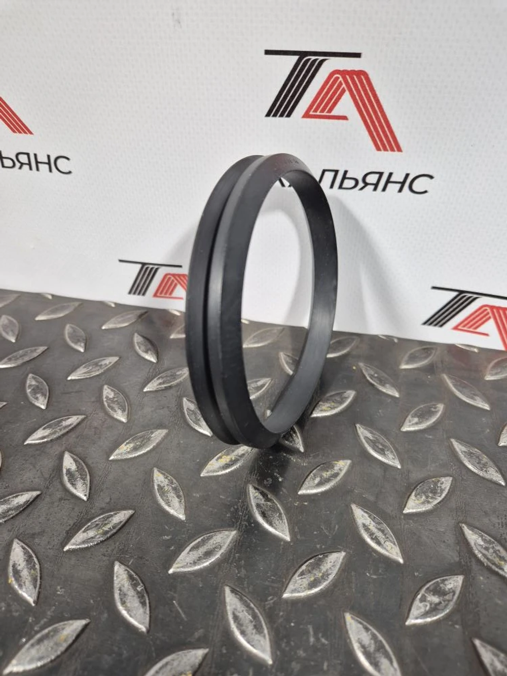 Кольцо 2U-5388 SEAL-V-RING