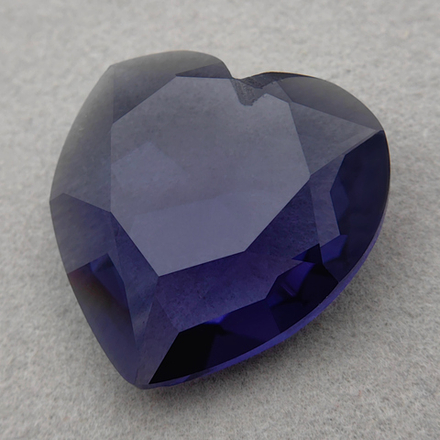 Сердце К9, Tanzanite Unfoiled