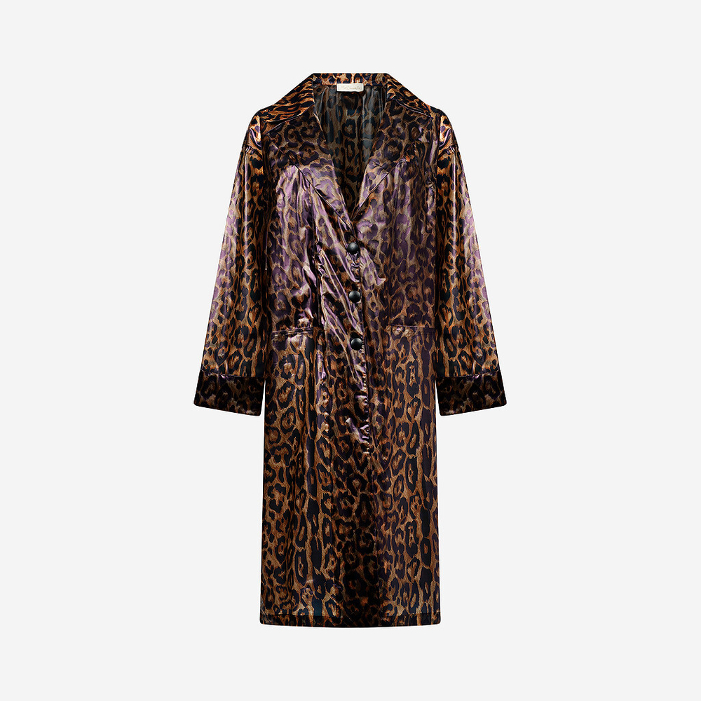 modele-fiona-imprime-leopard-7