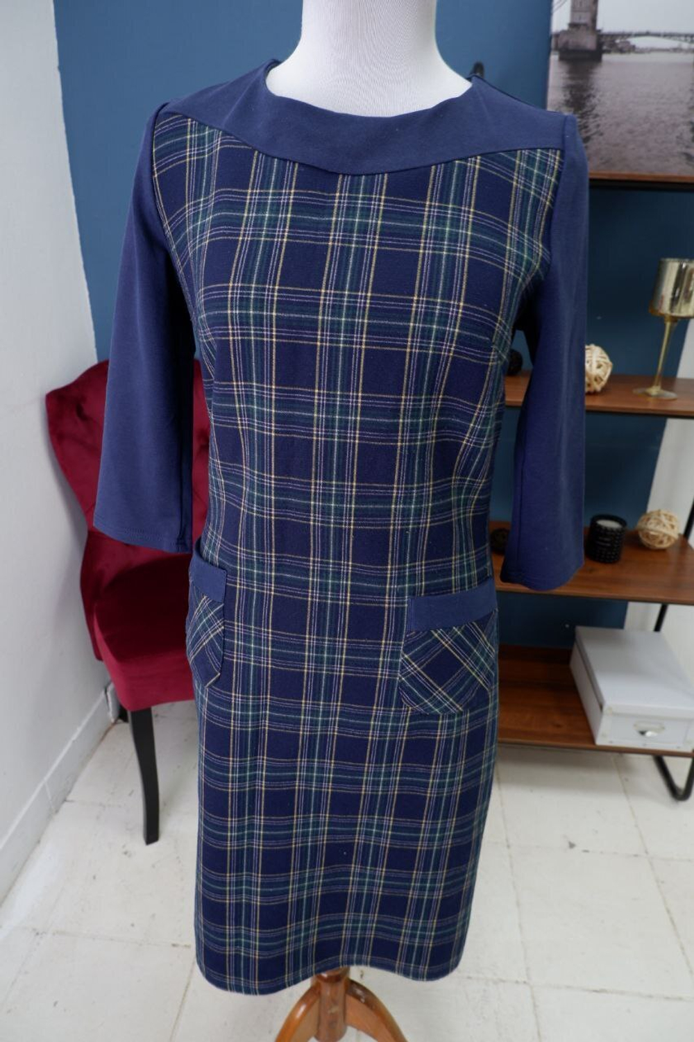 Платье практичное 46 размер