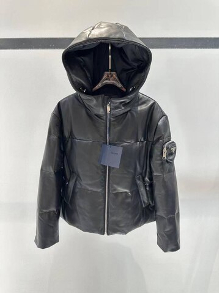 Пуховик Prada