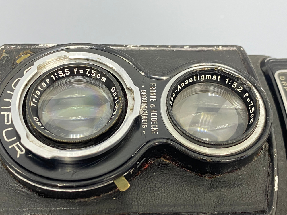 Rolleicord + Triotar f/3.5 75mm