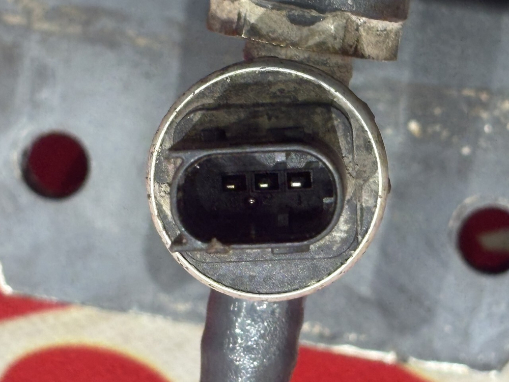 Подушка пневмоподвески задняя 2023г