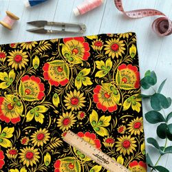 Ткань шифон крупная плотная хохлома из цветов на чёрном фоне