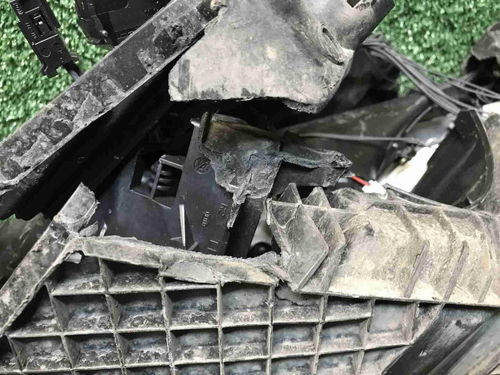 Битая Фара правая Mercedes C w205 (2018-2023) LED