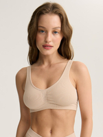 Бесшовный топ с V-образным вырезом