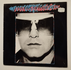 Винтажная виниловая пластинка LP Elton John Victim Of Love (Germany 1979)