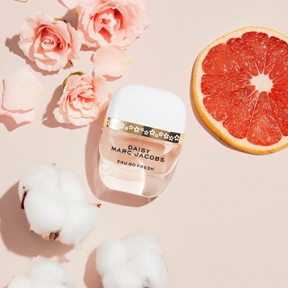 Marc Jacobs Daisy Eau So Fresh Petals