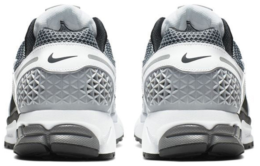 Кроссовки Nike Air Zoom Vomero 5 Se Sp