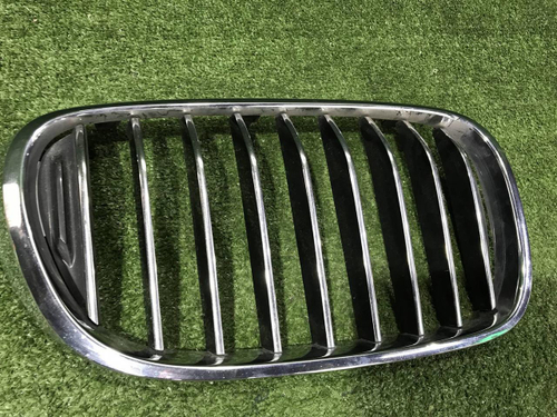 Решетка радиатора правая BMW 7er G11 G12 (2015-2019)