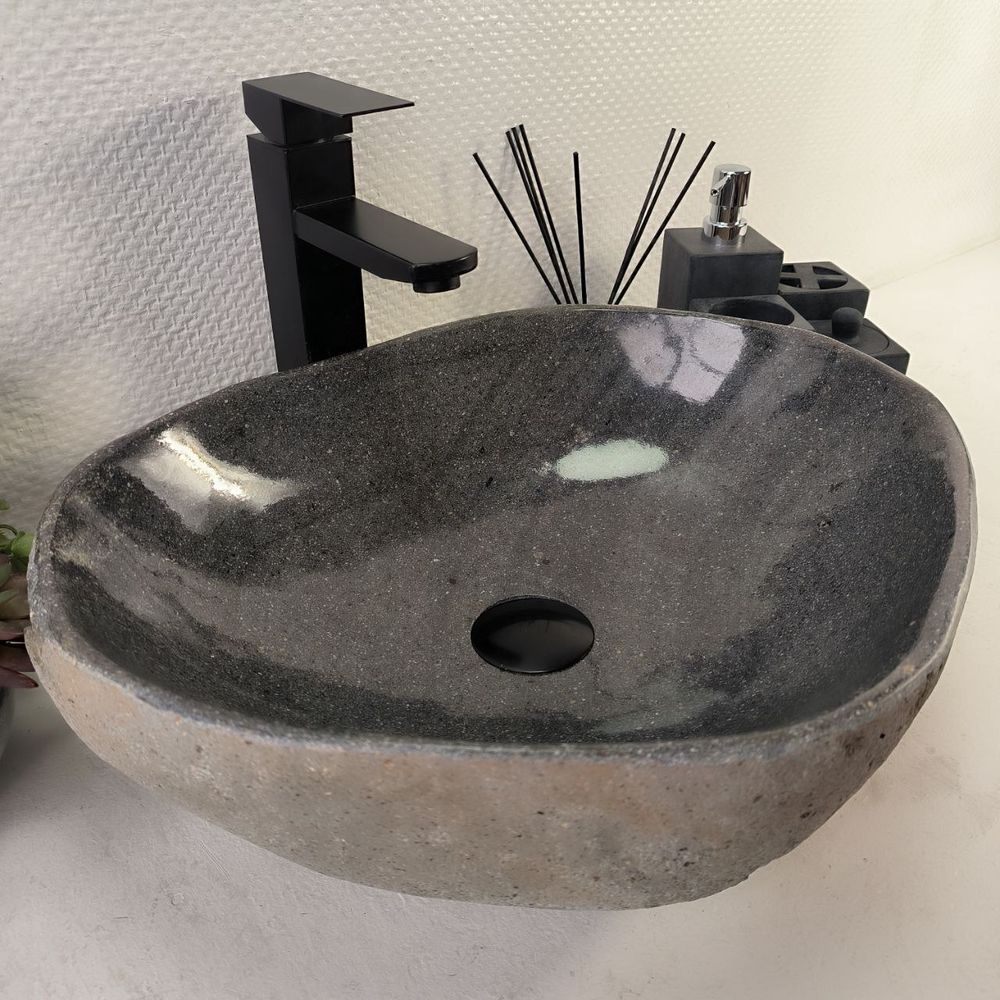 Раковина из речного камня RS-65055 46*37*15 0861