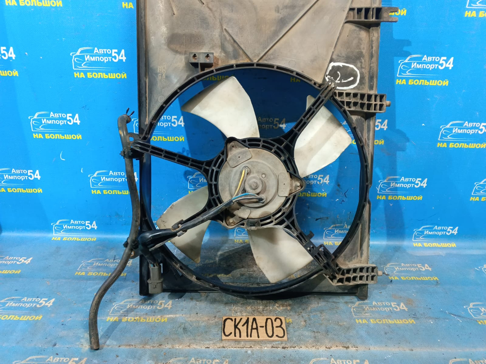 Диффузор радиатора двигателя MITSUBISHI LANCER 1998