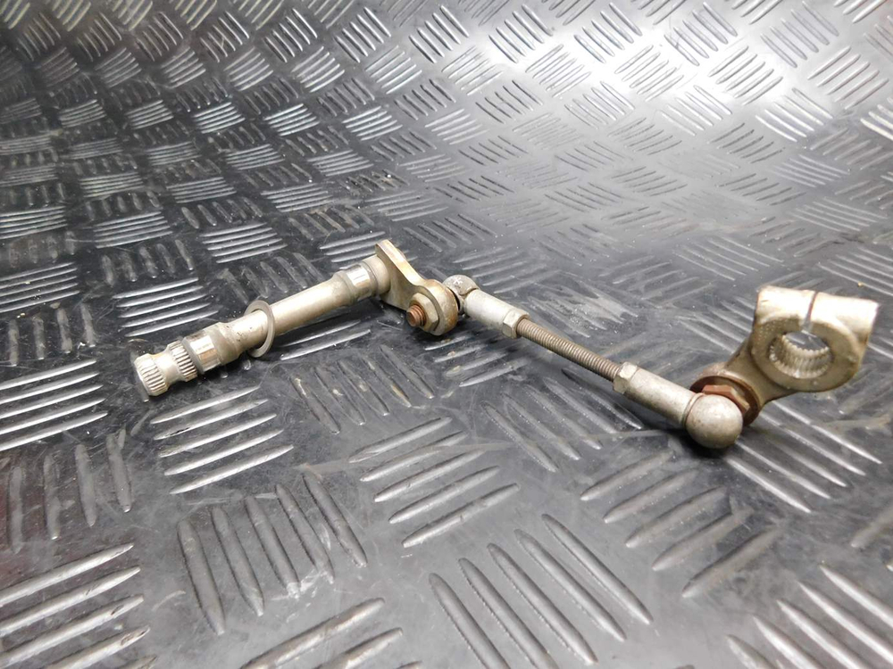 Вал лапки КПП BMW R1200GS 2005