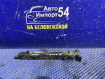 Крепление бампера переднее левое MAZDA DEMIO 2002-2005