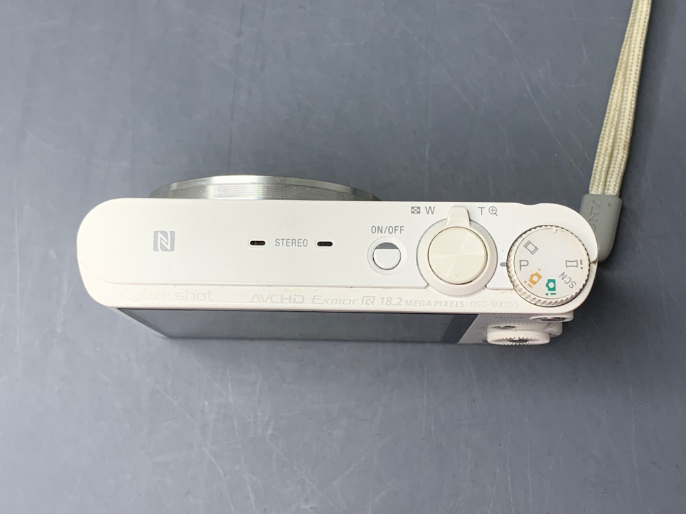 Sony Cyber-shot DSC-WX350 шторки до конца не открываются