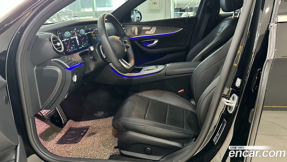 Mercedes-Benz E-Class W213 E350 4MATIC AMG Line (12.2022)
