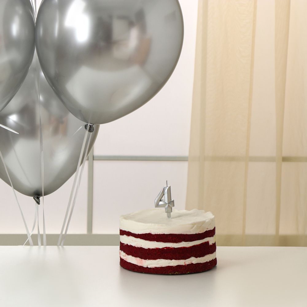 Свеча для торта цифра серебряная 4 + воздушные шары, 5шт