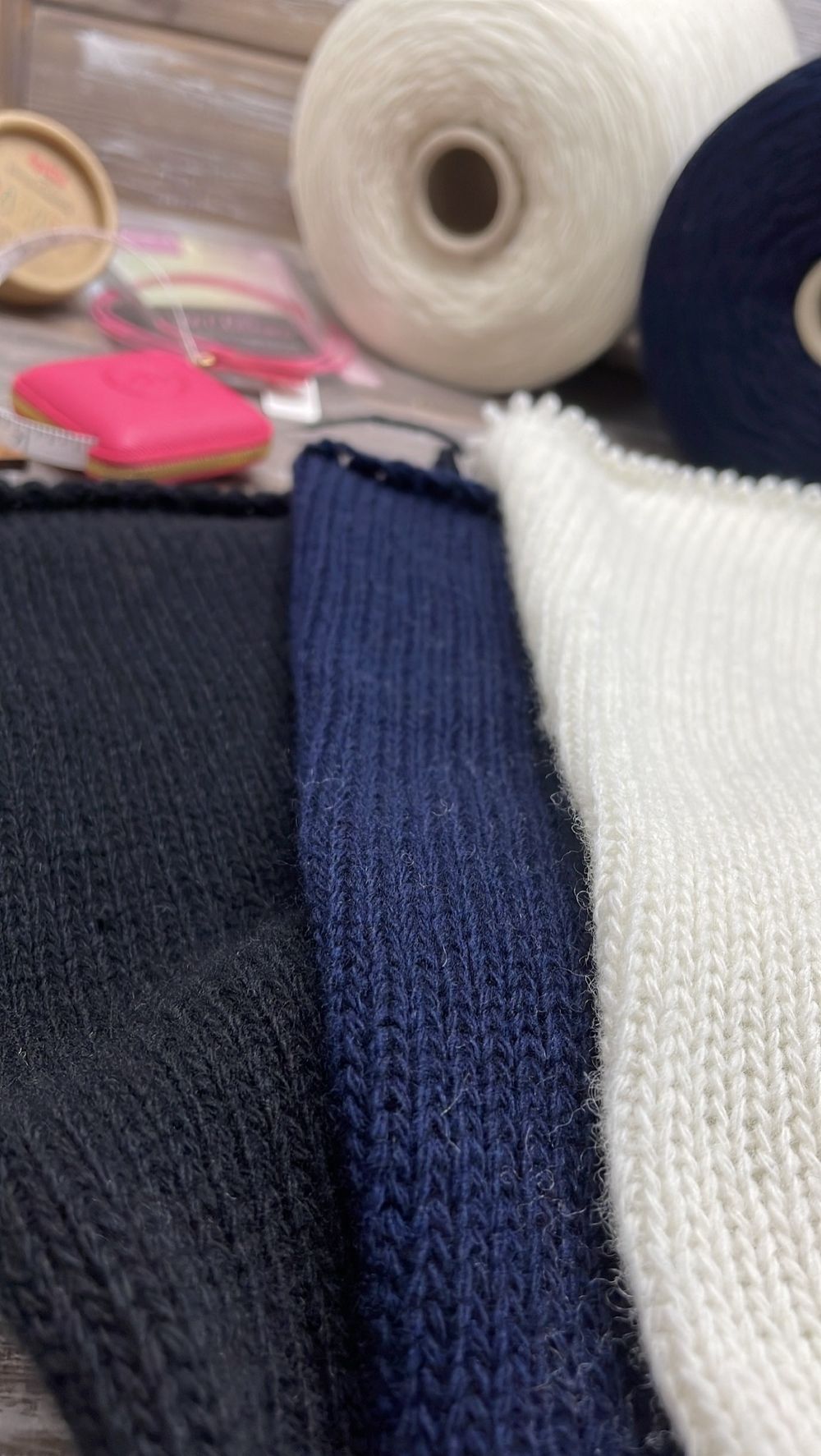 Набор № 2 Lanecardate 100% меринос суперджилонг