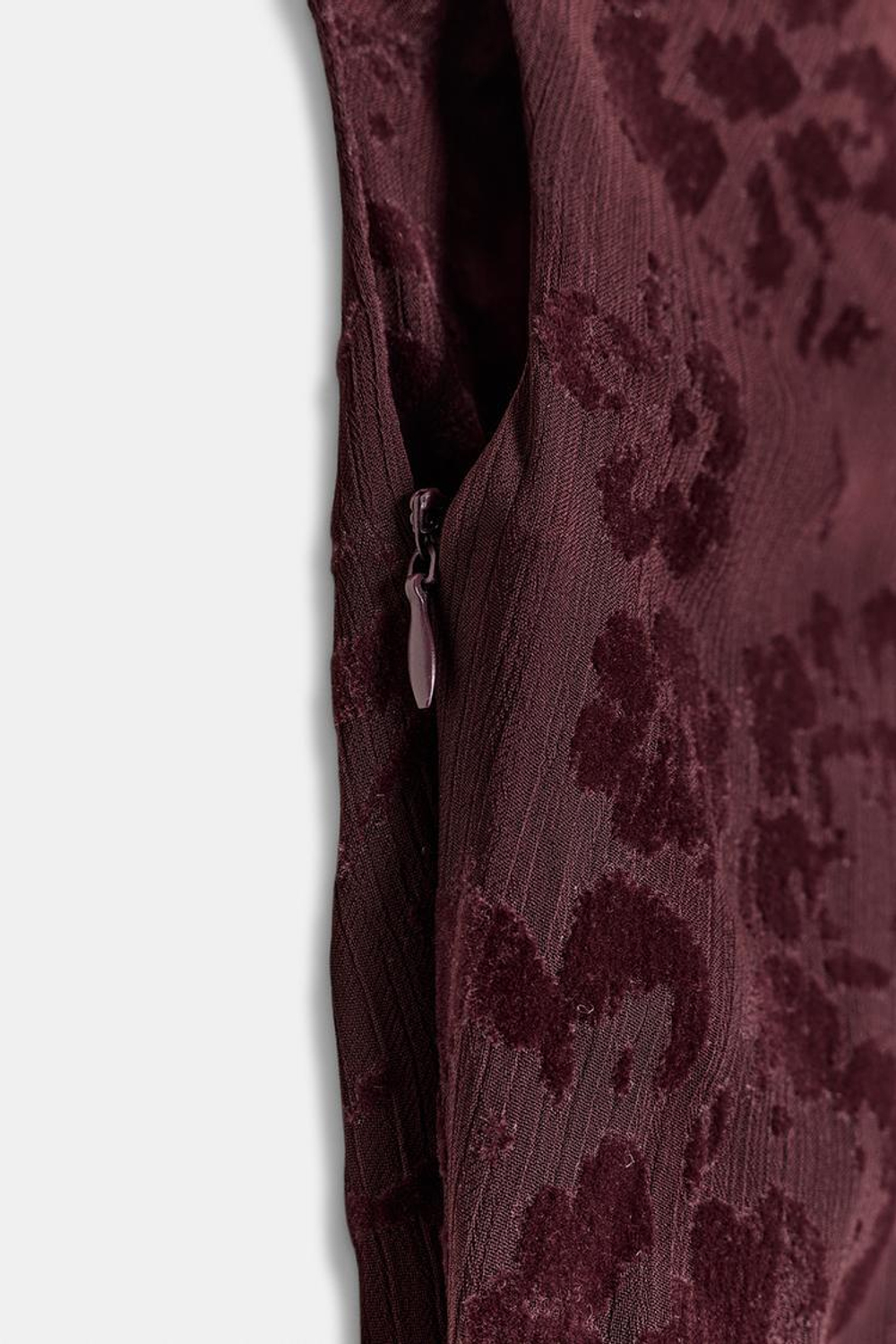 ZARA ПЛАТЬЕ МИДИ АСИММЕТРИЧНОГО КРОЯ С БАХРОМОЙ, БУРГУНДИ