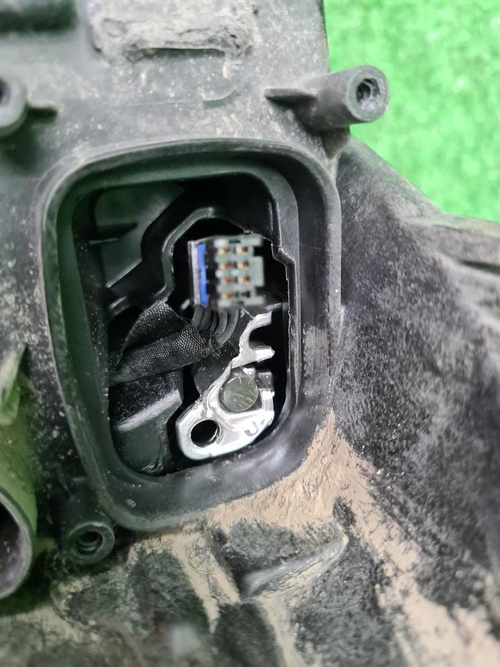 Битая Фара правая BMW 4er F32 (17-20) Adaptive LED