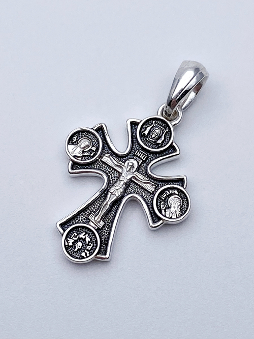 Крест из серебра