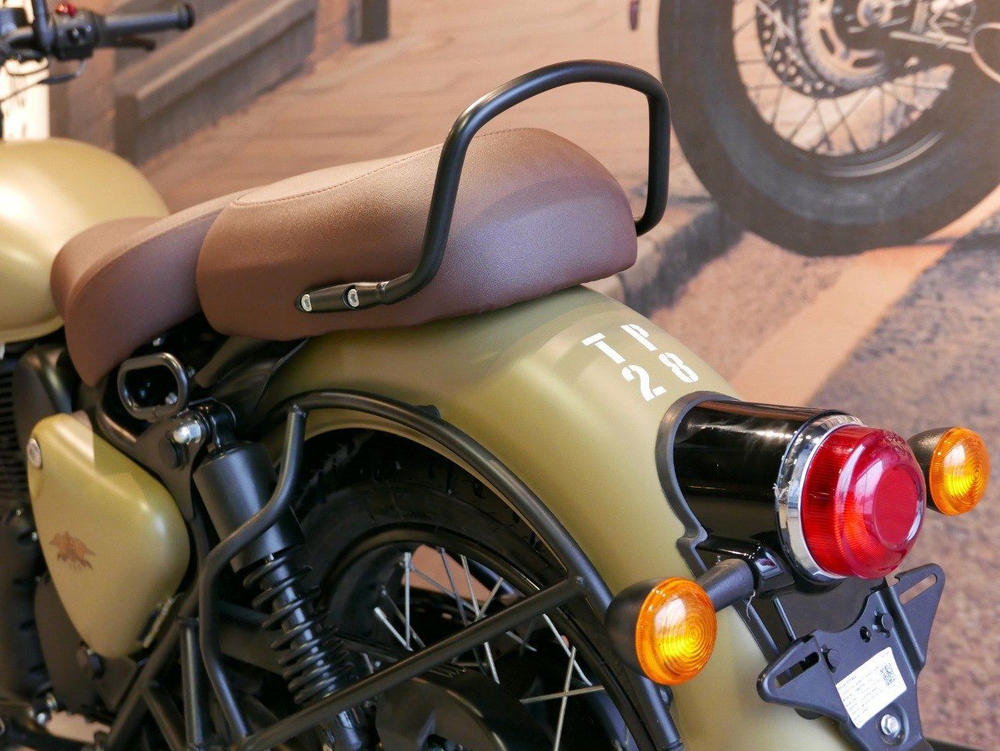Royal Enfield Classic 350 Signals Desert Sand 493 000 Royal Enfield