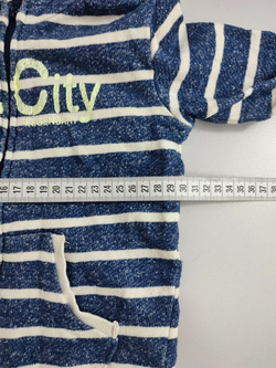 Кофта на молнии на 2 года